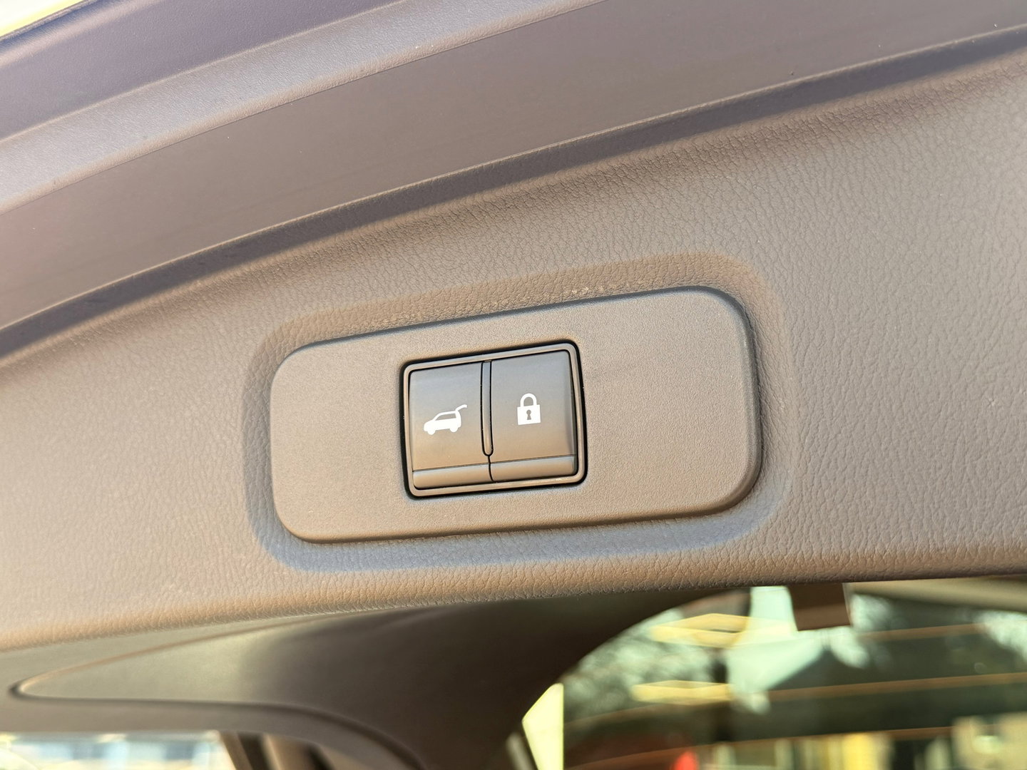 Nissan QASHQAI 1.3 MHEV Xtronic Premium l H.U.D l 360 l Pano l Parelmoer lak