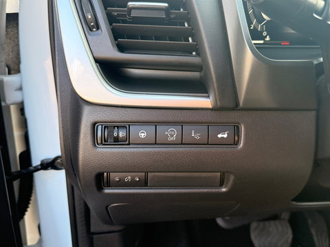 Nissan QASHQAI 1.3 MHEV Xtronic Premium l H.U.D l 360 l Pano l Parelmoer lak