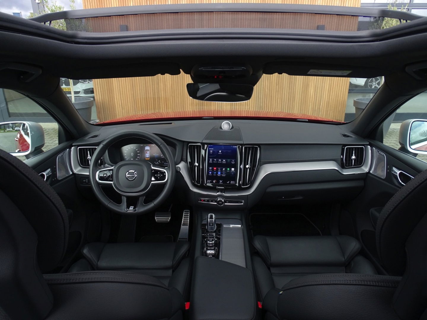 Volvo XC60 T8 407PK TE AWD Inscription / R-Design / Bowers & Wilkins / 360°