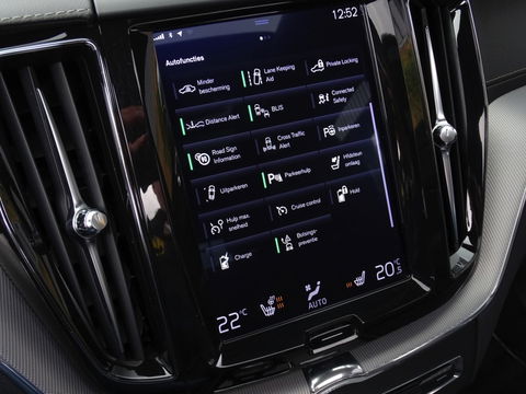 Volvo XC60 T8 407PK TE AWD Inscription / R-Design / Bowers & Wilkins / 360°