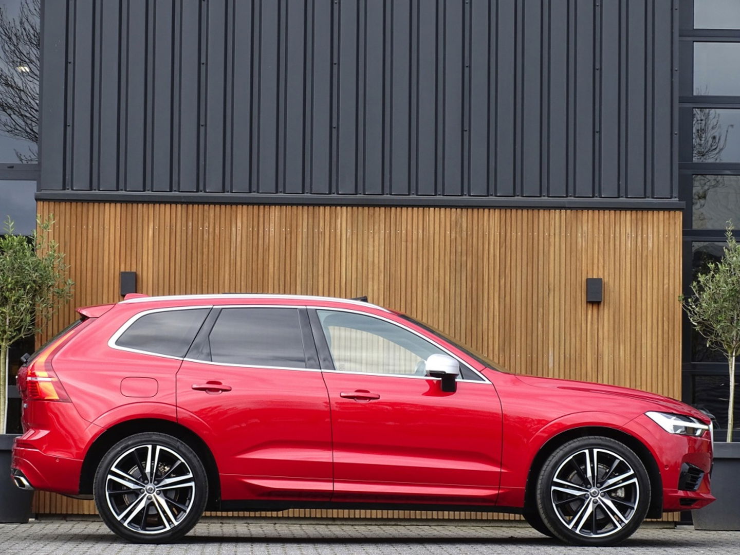 Volvo XC60 T8 407PK TE AWD Inscription / R-Design / Bowers & Wilkins / 360°