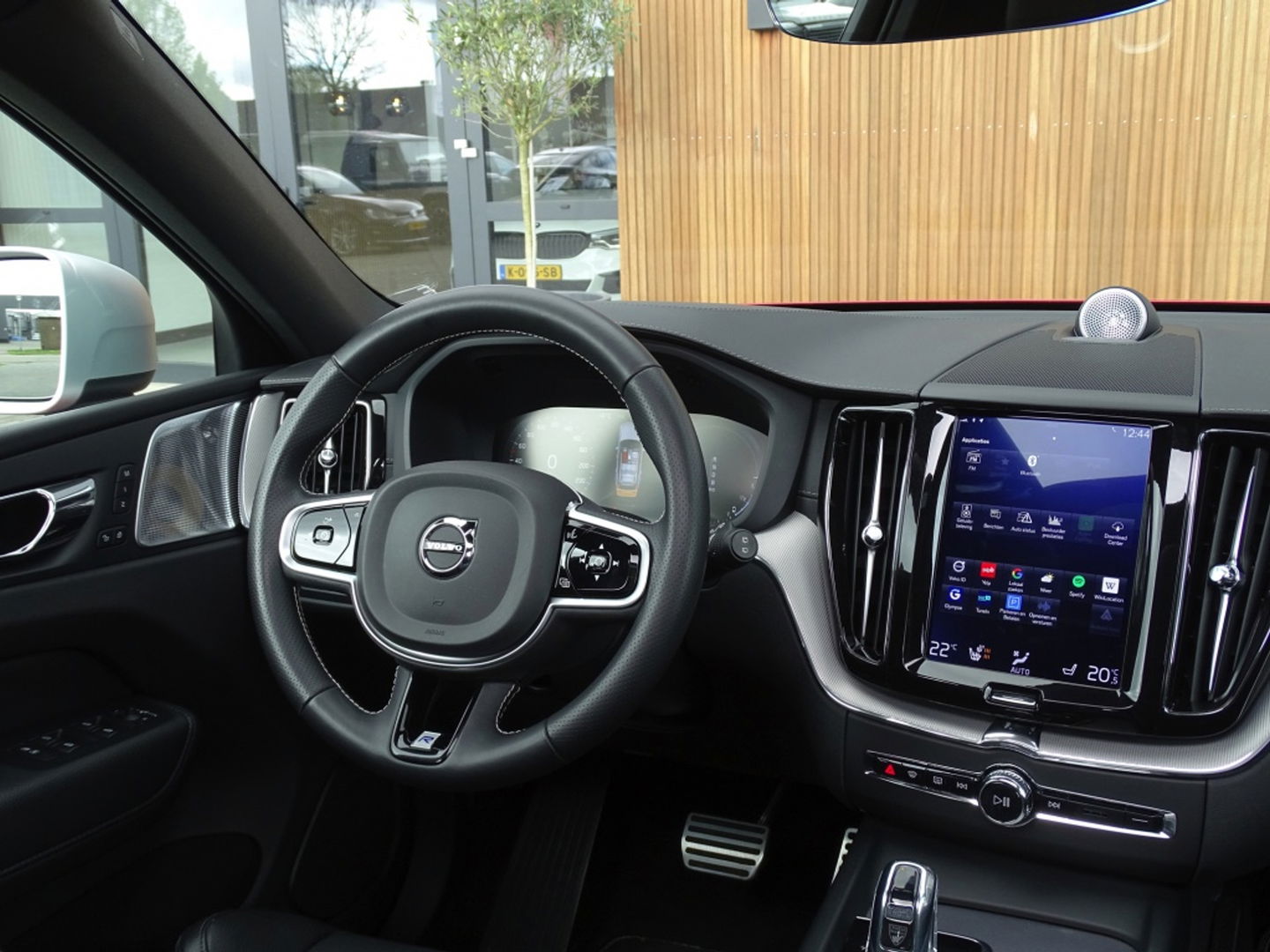 Volvo XC60 T8 407PK TE AWD Inscription / R-Design / Bowers & Wilkins / 360°