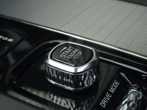 Volvo XC60 T8 407PK TE AWD Inscription / R-Design / Bowers & Wilkins / 360°