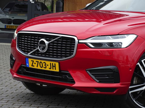 Volvo XC60 T8 407PK TE AWD Inscription / R-Design / Bowers & Wilkins / 360°