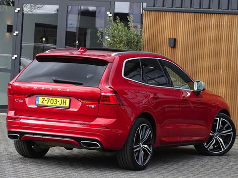 Volvo XC60 T8 407PK TE AWD Inscription / R-Design / Bowers & Wilkins / 360°