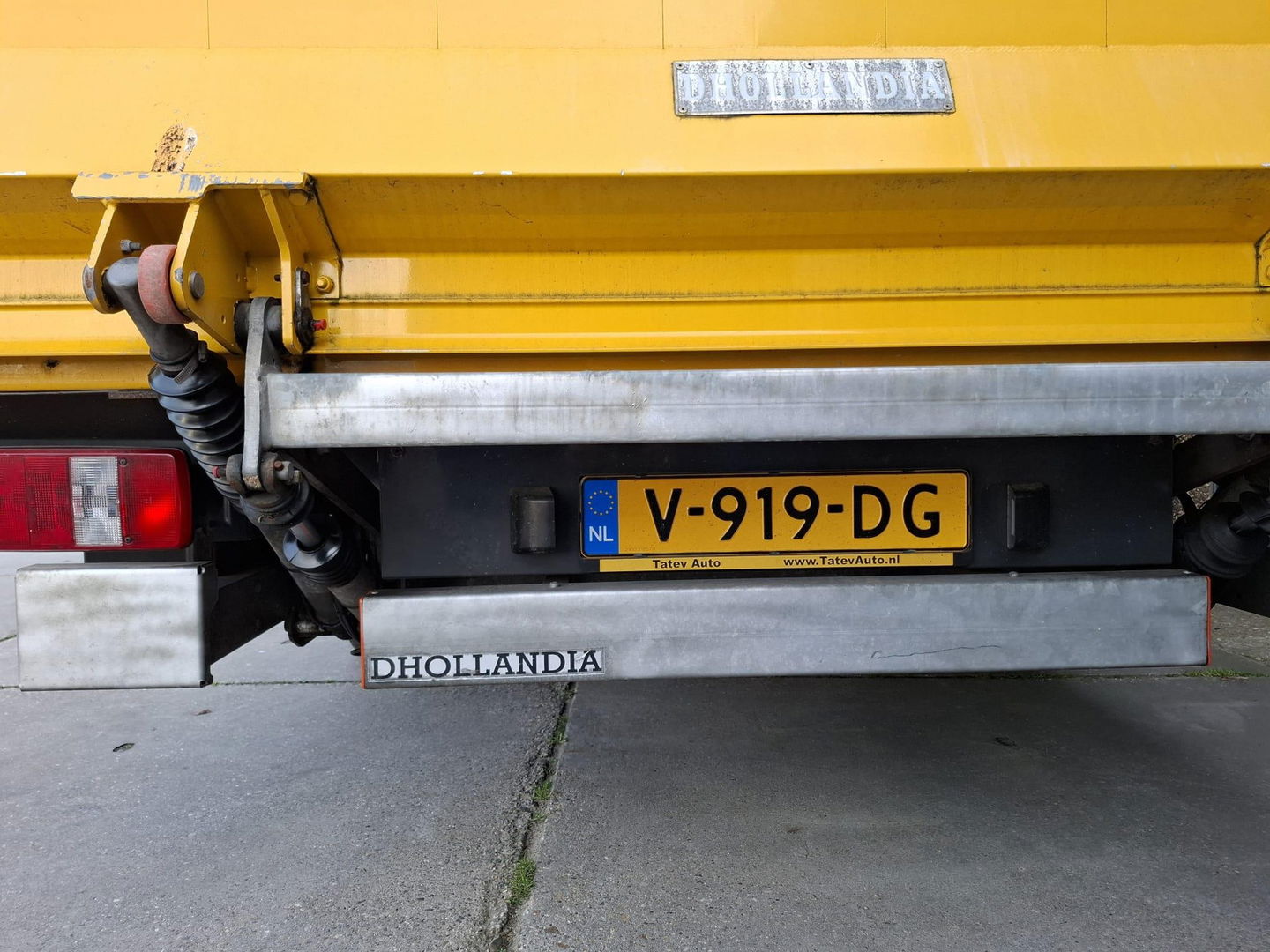 Ford Transit 350 2.2 TDCI L4H1 Ambiente LAADKLEP / NAVI / CRUISE CONTROLE / 3 ZITS / EURO 6