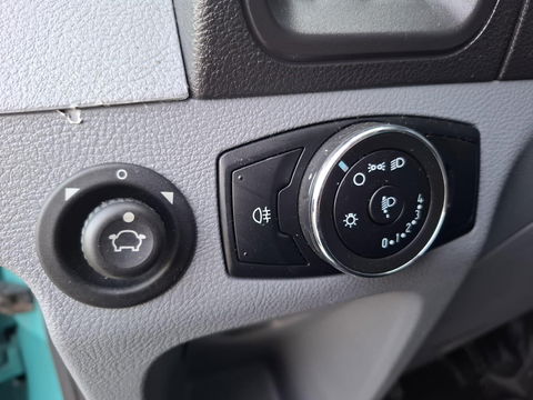 Ford Transit 350 2.2 TDCI L4H1 Ambiente LAADKLEP / NAVI / CRUISE CONTROLE / 3 ZITS / EURO 6