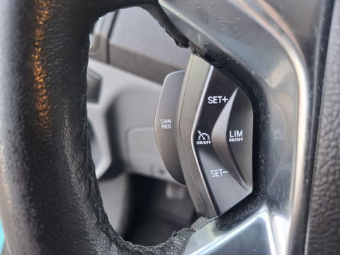 Ford Transit 350 2.2 TDCI L4H1 Ambiente LAADKLEP / NAVI / CRUISE CONTROLE / 3 ZITS / EURO 6