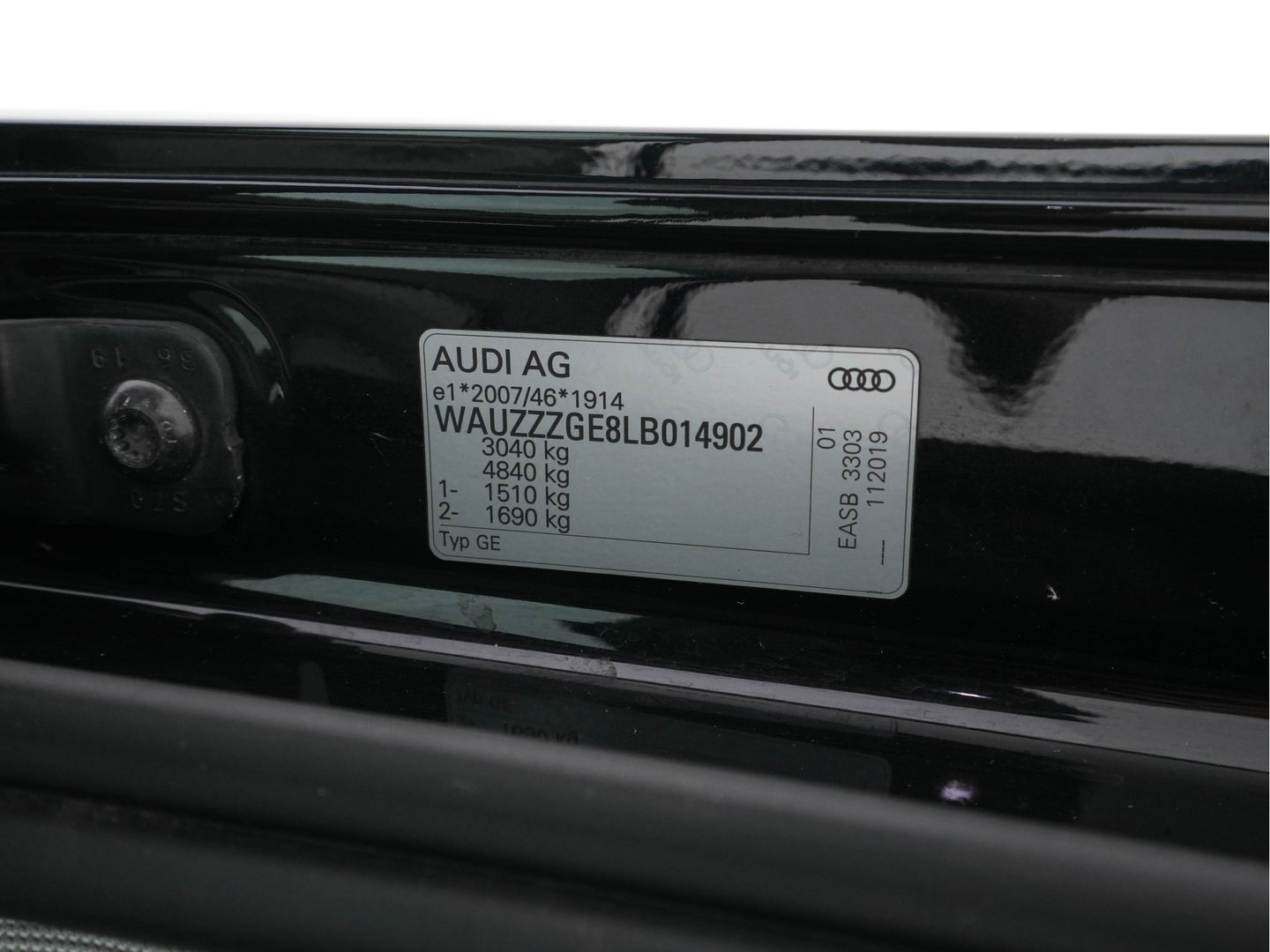 Audi e-tron 50 Quattro Advanced 71 kWh [ 3-Fase-11kW ] {SOH-100%} (INCL-BTW) *HEATPUMP | PANO | LEATHER | ADAPTIVE-CRUISE | FULL-LED | DIGI-COCKPIT | KEYLESS | MEMORY-PACK | CAMERA | NAVI-FULLMAP | SHIFTPADDLES | COMFORTSEATS | 20''ALU*