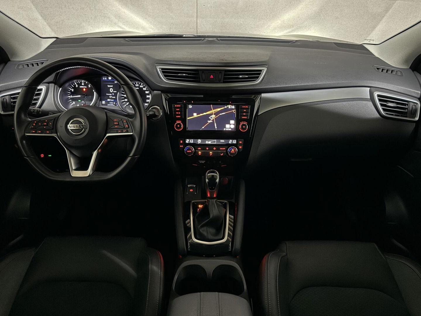 Nissan QASHQAI 1.3 DIG-T Tekna+ Pano 360° CarPlay Trekh. NAP
