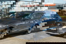 Volkswagen T-Roc - 1.5 TSI Sport | ACC | digi cockpit | trekhaak