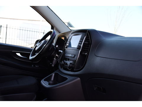 Mercedes-Benz Vito 119 CDI L2 PB Edition Camera, Cruise, Carplay, LED, 190pk, Clima, Automaat, mulitmedia, Trekhaak, Sensoren, Uniek!