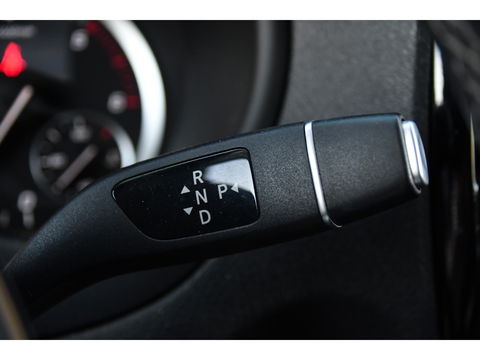 Mercedes-Benz Vito 119 CDI L2 PB Edition Camera, Cruise, Carplay, LED, 190pk, Clima, Automaat, mulitmedia, Trekhaak, Sensoren, Uniek!