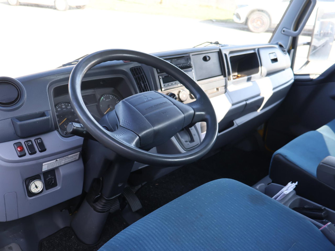 Mitsubishi Canter