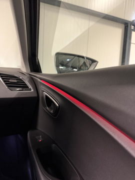 SEAT Leon 1.8 TSI FR 180PK Pano Stoelverwarming Sfeer Cruise