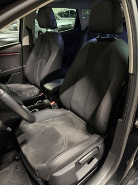 SEAT Leon 1.8 TSI FR 180PK Pano Stoelverwarming Sfeer Cruise