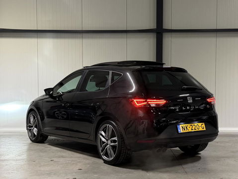 SEAT Leon 1.8 TSI FR 180PK Pano Stoelverwarming Sfeer Cruise