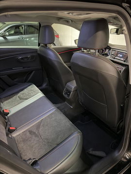 SEAT Leon 1.8 TSI FR 180PK Pano Stoelverwarming Sfeer Cruise