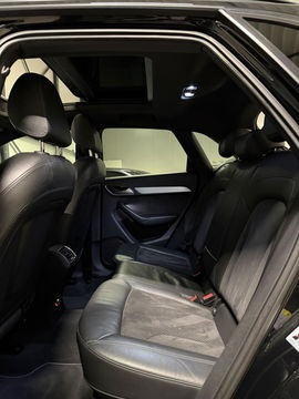 Audi Q3 2.0 TFSI quattro S-line Pano Trekhaak Black edition