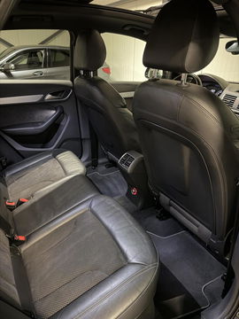 Audi Q3 2.0 TFSI quattro S-line Pano Trekhaak Black edition