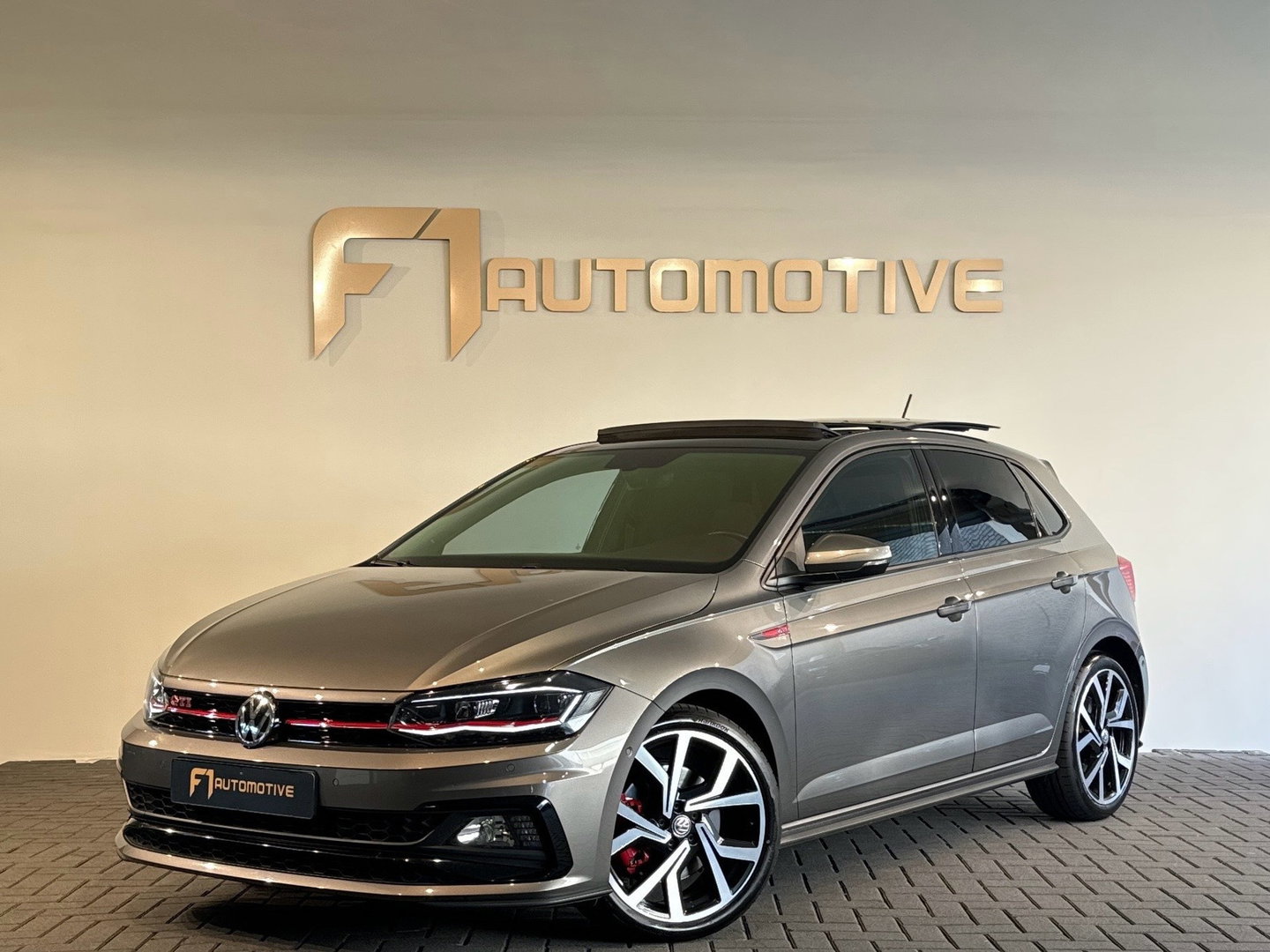 Volkswagen Polo 2.0 TSI GTI Pano|Keyles|Beats|Virtual|Camera