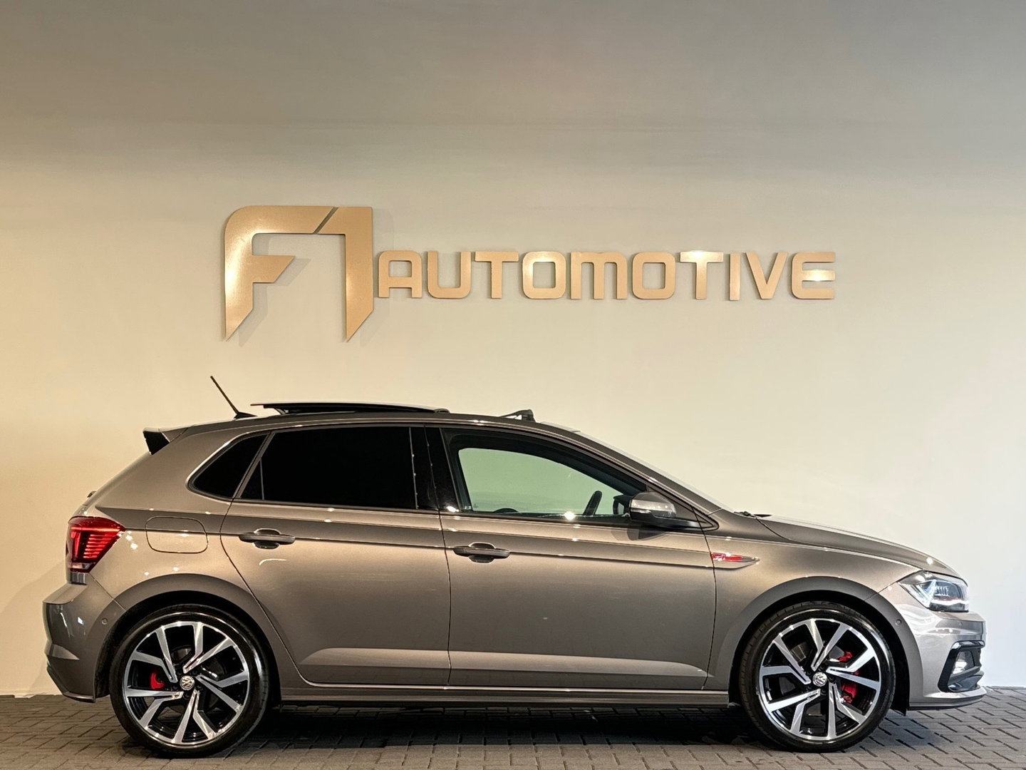 Volkswagen Polo 2.0 TSI GTI Pano|Keyles|Beats|Virtual|Camera