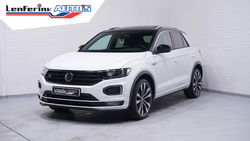 Volkswagen T-Roc - 1.5 TSI R Line 1e Eig. NAP Led koplampen Panodak R-Line int./ext. 19 Inch Stoelverwarming