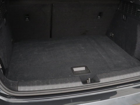 Audi A3 35 TFSI Business edition | Sportstoelen | Carplay | Virtual Cockpit | Park Assist | 18'' | Navigatie | Full LED | Climate control | Bluetooth | Cruise control