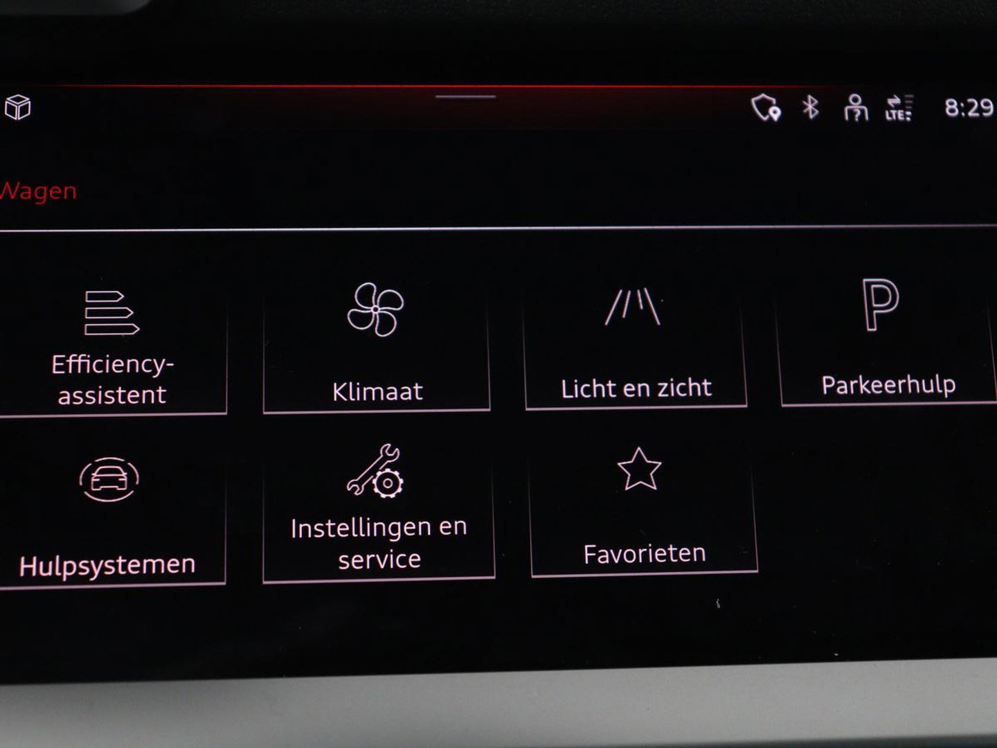 Audi A3 35 TFSI Business edition | Sportstoelen | Carplay | Virtual Cockpit | Park Assist | 18'' | Navigatie | Full LED | Climate control | Bluetooth | Cruise control