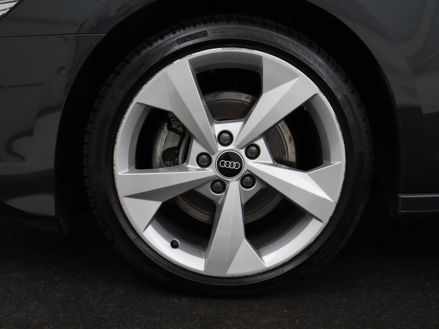 Audi A3 35 TFSI Business edition | Sportstoelen | Carplay | Virtual Cockpit | Park Assist | 18'' | Navigatie | Full LED | Climate control | Bluetooth | Cruise control