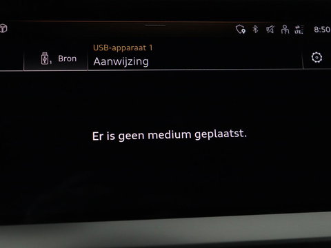 Audi A3 30 TFSI Advanced edition | Sportstoelen | Carplay | Virtual Cockpit | Park Assist | Full LED | Navigatie | Climate control | Bluetooth | 17'' | Cruise control