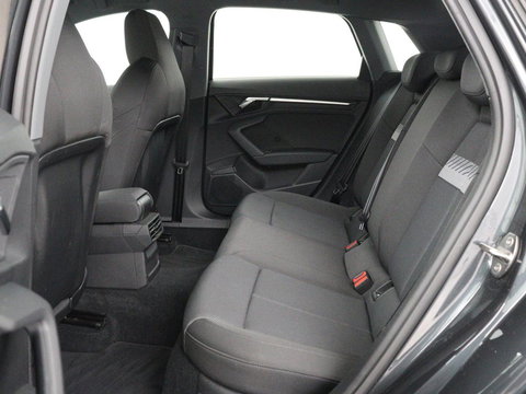 Audi A3 30 TFSI Advanced edition | Sportstoelen | Carplay | Virtual Cockpit | Park Assist | Full LED | Navigatie | Climate control | Bluetooth | 17'' | Cruise control