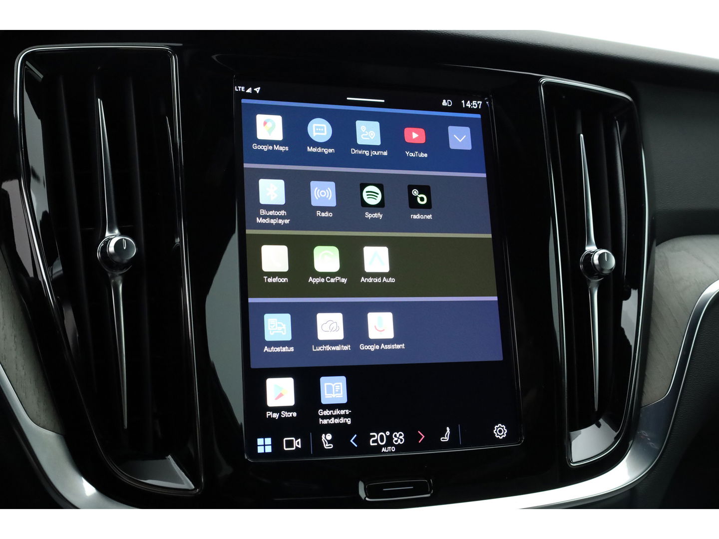 Volvo V60 T6 Plug-in hybrid Plus Bright | long range | Pilot Assist | Bliss | Google info. | CarPlay | Stoel- Stuurverw.