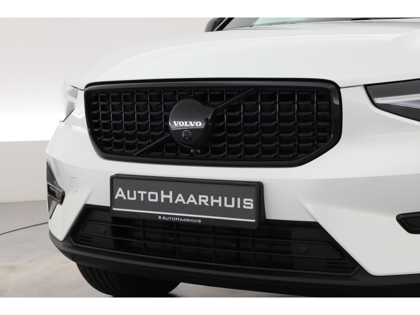 Volvo XC40 2.0 B3 Ultra Black Edition | Pano | Harman Kardon | 360cam | Memory | Stoel-Stuurverw. | Adapt. Cruise | Keyless