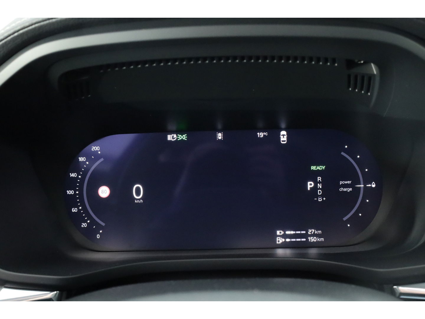 Volvo XC60 T8 Plug-in hybrid Ultra Black Edition | Luchtvering | Pano | HUD | Memory seats | Elek. Trekhaak | 22'' | 360cam | H&K Audio | 4x Stoelverw. |