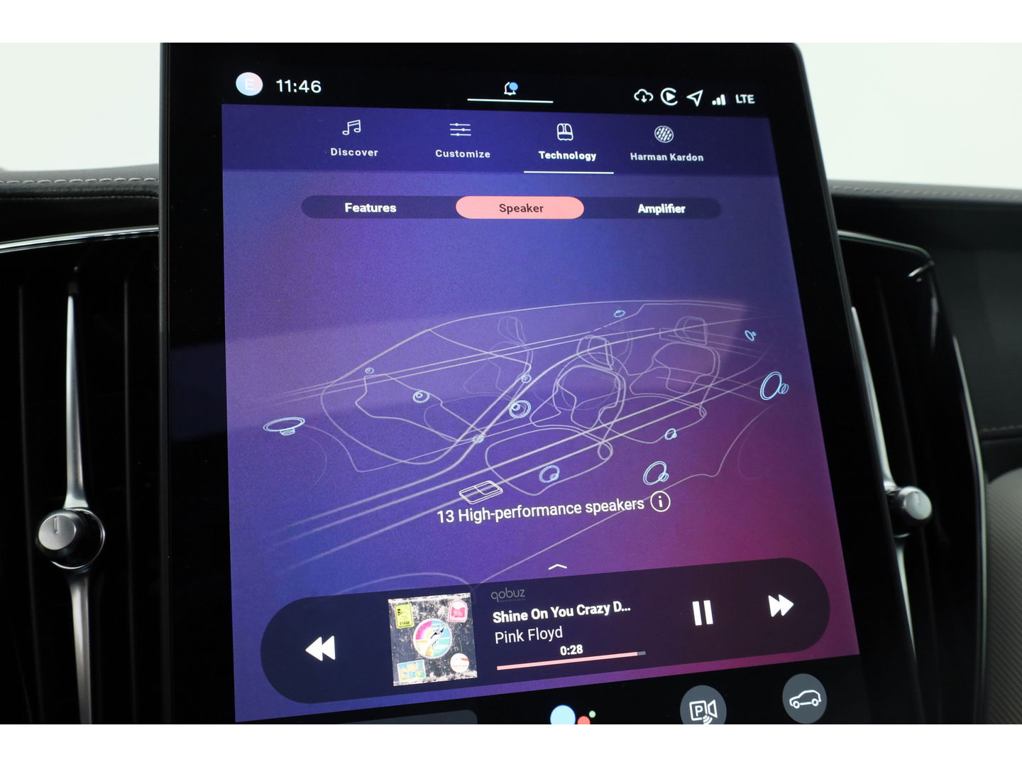 Volvo XC60 T8 Plug-in hybrid Ultra Black Edition | Luchtvering | Pano | HUD | Memory seats | Elek. Trekhaak | 22'' | 360cam | H&K Audio | 4x Stoelverw. |