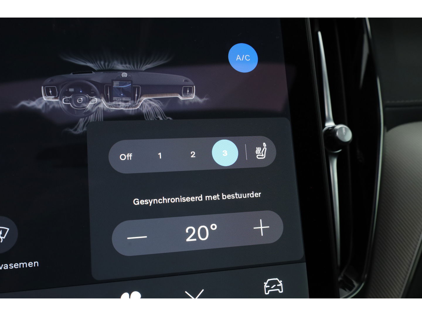 Volvo XC60 T8 Plug-in hybrid Ultra Black Edition | Luchtvering | Pano | HUD | Memory seats | Elek. Trekhaak | 22'' | 360cam | H&K Audio | 4x Stoelverw. |