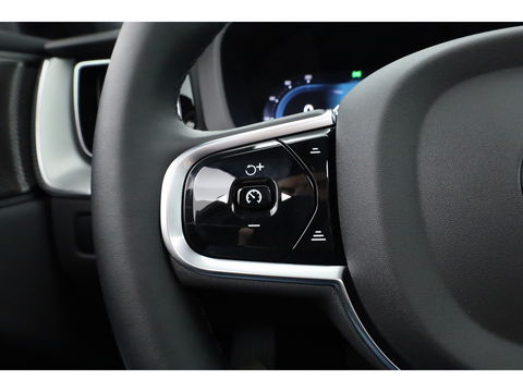 Volvo XC60 T8 Plug-in hybrid Plus Black Edition | Pano | Pilot Assist | 360cam | Stoel-Stuurverw. | Keyless | Harman Kardon | 21''