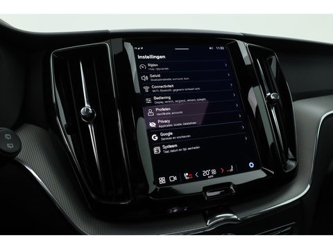 Volvo XC60 T8 Plug-in hybrid Plus Black Edition | Pano | Pilot Assist | 360cam | Stoel-Stuurverw. | Keyless | Harman Kardon | 21''