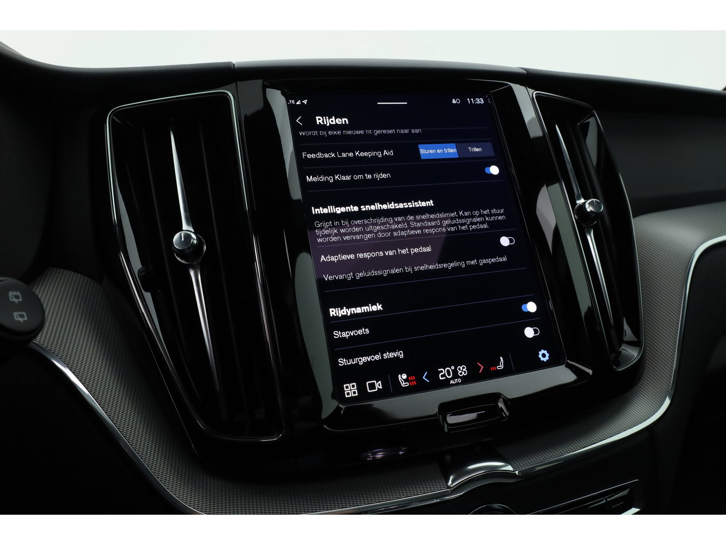 Volvo XC60 T8 Plug-in hybrid Plus Black Edition | Pano | Pilot Assist | 360cam | Stoel-Stuurverw. | Keyless | Harman Kardon | 21''