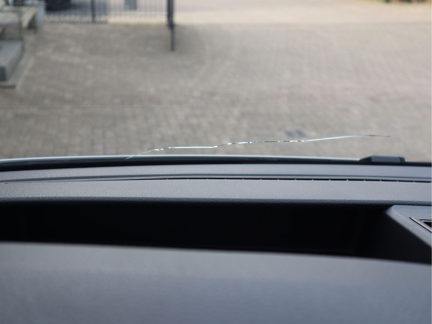 Volkswagen Crafter 50 2.0 TDI 177pk DSG-Automaat - Bakwagen Laadklep Meubelbak