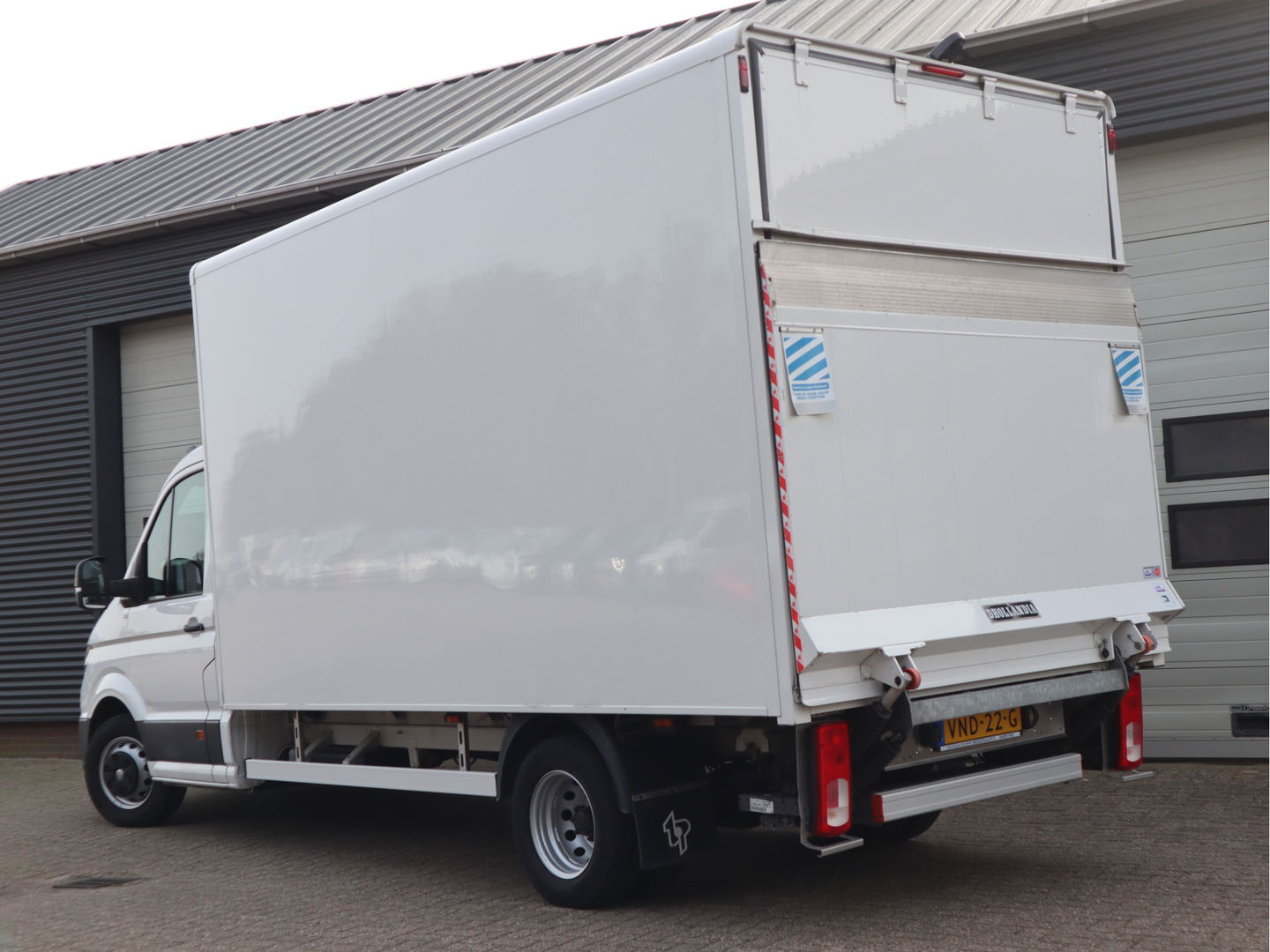 Volkswagen Crafter 50 2.0 TDI 177pk DSG-Automaat - Bakwagen Laadklep Meubelbak