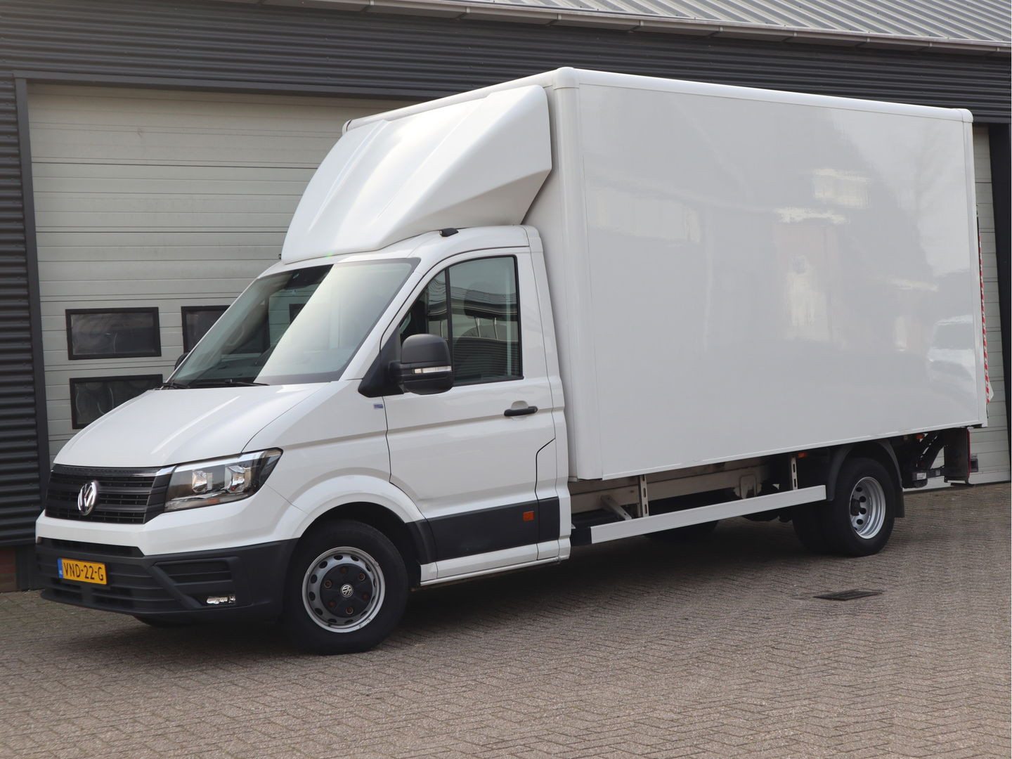 Volkswagen Crafter 50 2.0 TDI 177pk DSG-Automaat - Bakwagen Laadklep Meubelbak