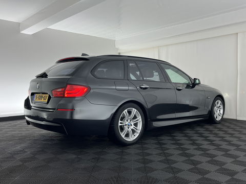 BMW 5 Serie Touring 520d M-Sportpack High Executive Aut. *PANO | LEATHER | XENON | HEATED-SPORTSEATS | HIFI-SOUND | NAVI-FULLMAP | PRIVACYGLASS | SHIFTPADDLES | HEAD-UP | 18''ALU*