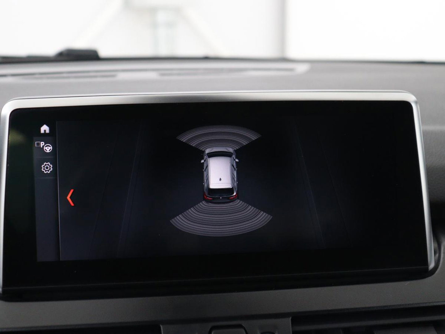 BMW 2 Serie Gran Tourer 218i 7 Persoons Executive | Sport Line | 1e eigenaar | Stoelverwarming | Head-Up | Trekhaak | Sportstoelen | Half leder | Navigatie | Climate control | Parkeerhulp | Cruise control