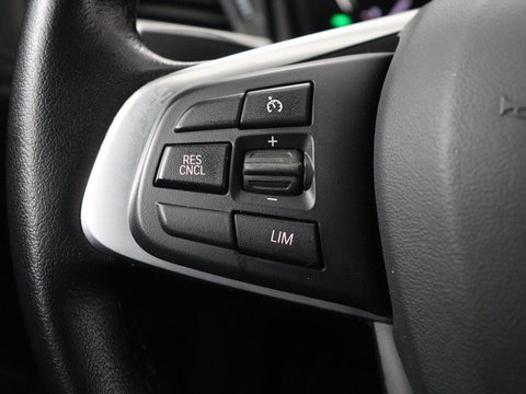 BMW 2 Serie Gran Tourer 218i 7 Persoons Executive | Sport Line | 1e eigenaar | Stoelverwarming | Head-Up | Trekhaak | Sportstoelen | Half leder | Navigatie | Climate control | Parkeerhulp | Cruise control