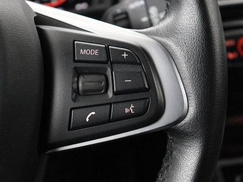 BMW 2 Serie Gran Tourer 218i 7 Persoons Executive | Sport Line | 1e eigenaar | Stoelverwarming | Head-Up | Trekhaak | Sportstoelen | Half leder | Navigatie | Climate control | Parkeerhulp | Cruise control