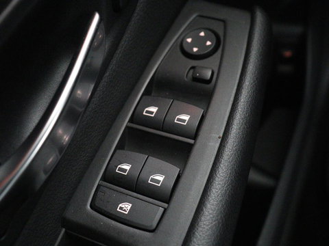 BMW 2 Serie Gran Tourer 218i 7 Persoons Executive | Sport Line | 1e eigenaar | Stoelverwarming | Head-Up | Trekhaak | Sportstoelen | Half leder | Navigatie | Climate control | Parkeerhulp | Cruise control