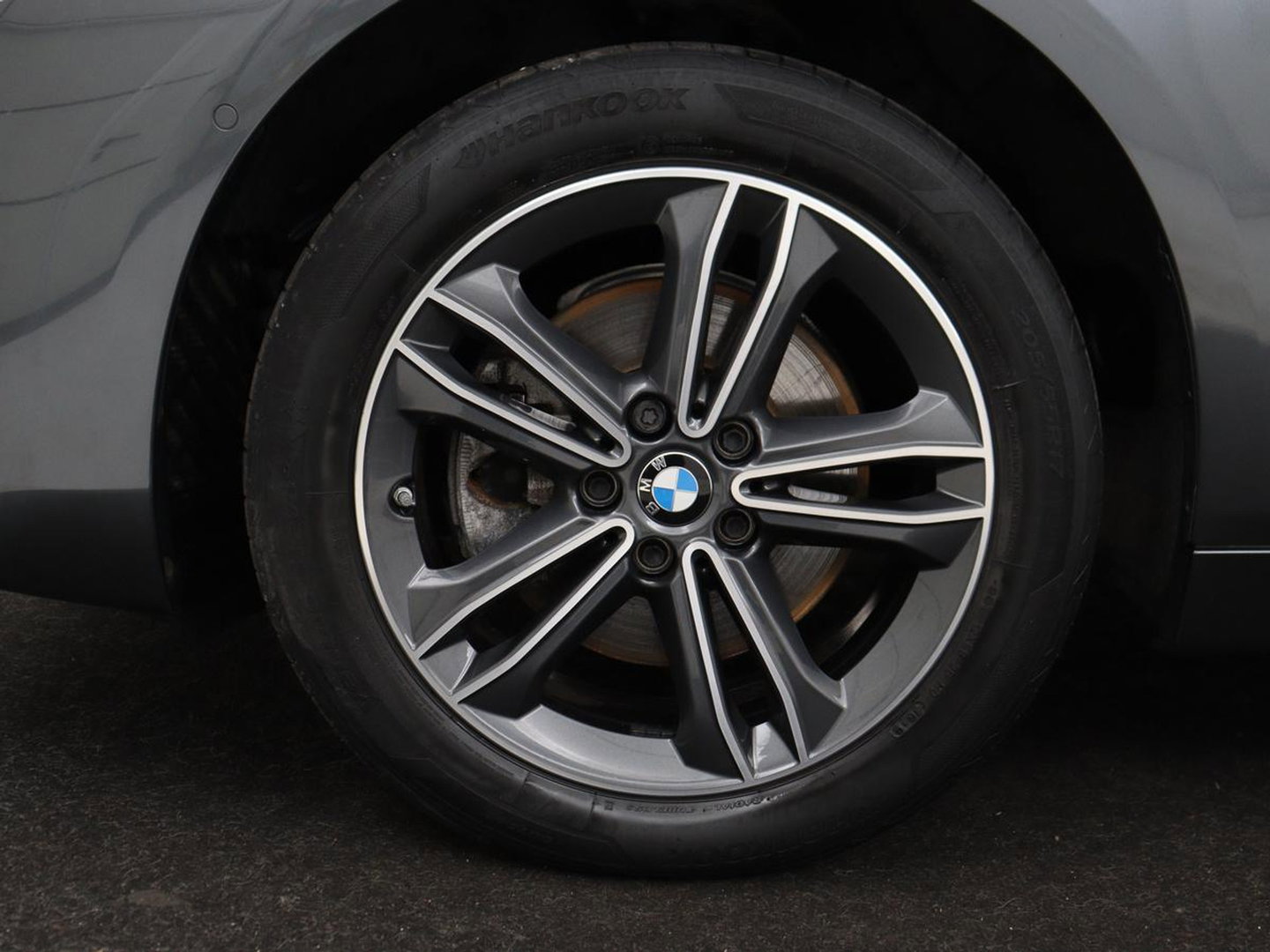 BMW 2 Serie Gran Tourer 218i 7 Persoons Executive | Sport Line | 1e eigenaar | Stoelverwarming | Head-Up | Trekhaak | Sportstoelen | Half leder | Navigatie | Climate control | Parkeerhulp | Cruise control