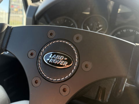 Land Rover Defender 2.4 TD4 HT 90" SE / Recaro / grijs kenteken / LED / *NAP*